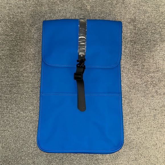 Rains Backpack NWT - Picture 1 of 6